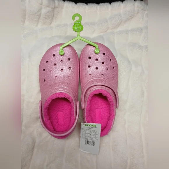 Crocs Classic Lined Glitter Clogs Pink Kids J3 (Youth Size 3) NWT - Picture 2 of 7